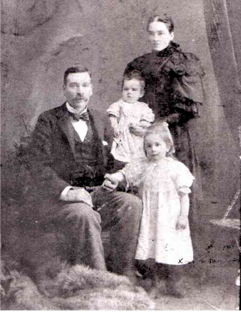 Mark Noble, Elizabeth his wife with Greta and Mina